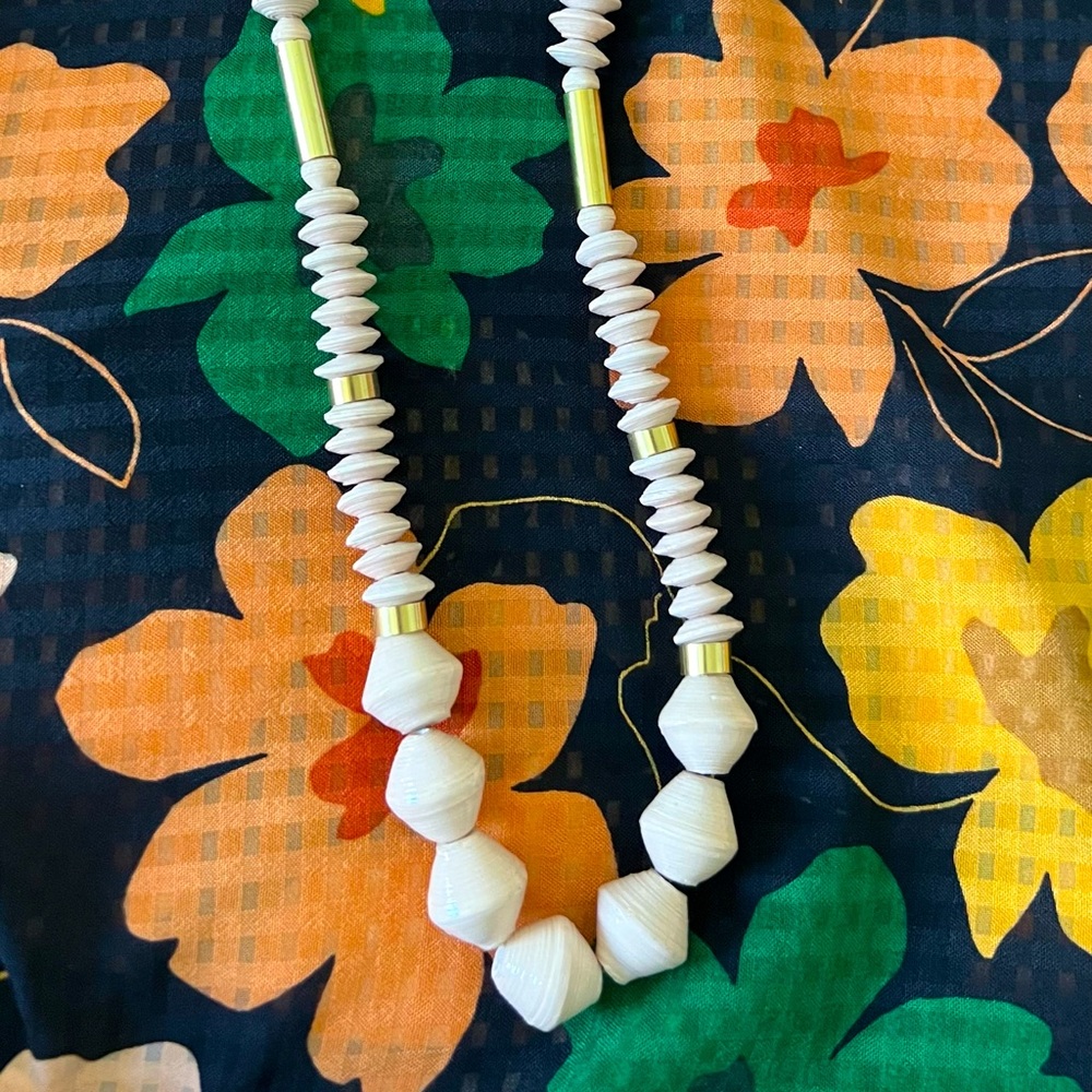 31 Bits Off-White Beaded Necklace